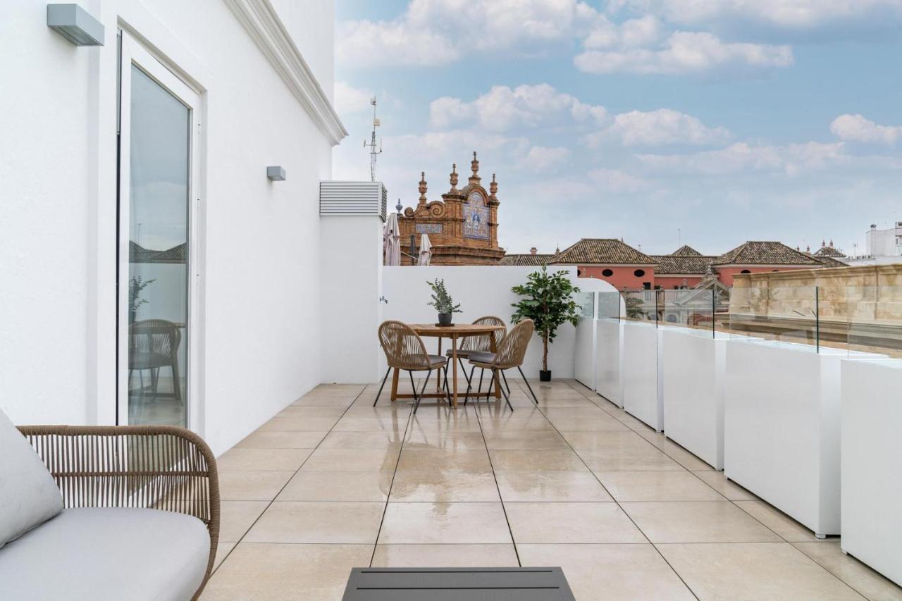 Limehome Sevilla Calle Granada Buitenkant foto